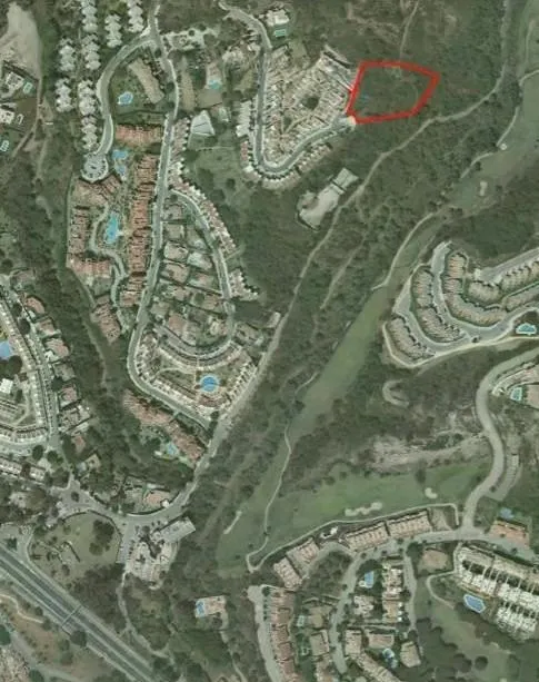 OPORTUNIDAD ÚNICA – PARCELA DE USO DEPORTIVO EN LA RESERVA DE MARBELLA — 3