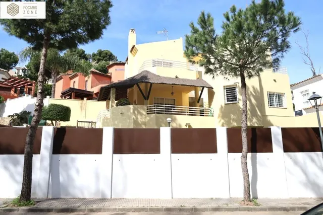 IMPRESIONANTE CHALET EN EL PINAR — 14