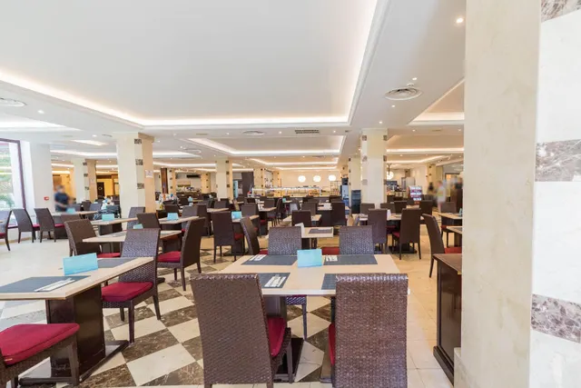 IDEAL INVERSION -APARTAMENTO DE GESTION HOTELERA — 25