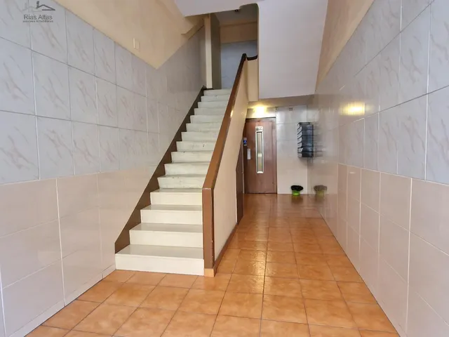 Piso en venta en Los Mallos, A Coruña - Oportunidad única — 18