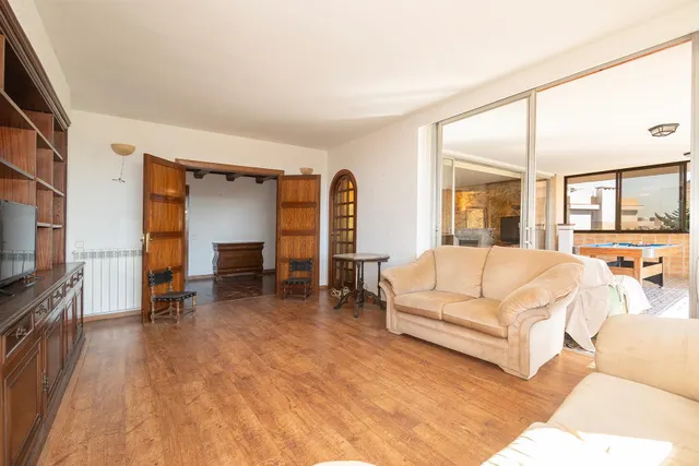 Exclusiva vivienda de alto standing con amplias terrazas, piscina y gran potencial en Son Dameto, Palma — 16