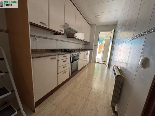 Luminoso piso en planta baja con terraza en Can Serra — 11