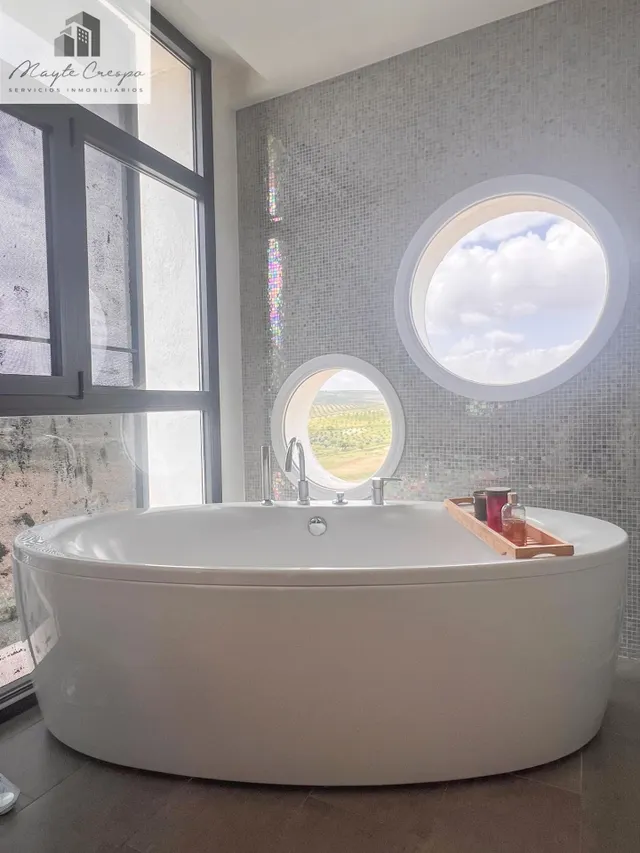 Villa Contemporanea con vistas 360º — 42
