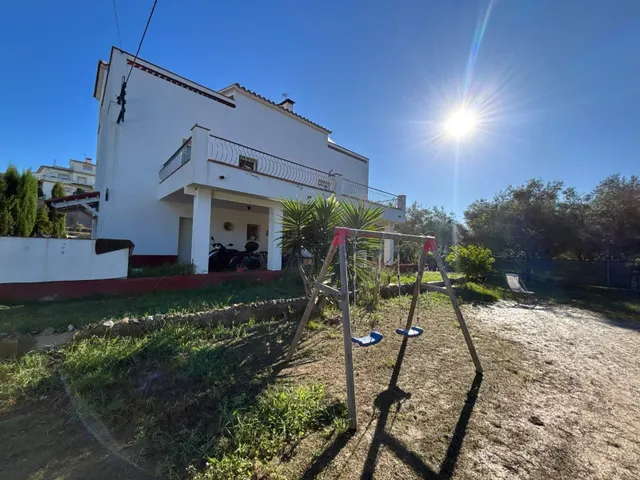 Casa unifamiliar con gran terreno y amplias terrazas en Pine - foto 2