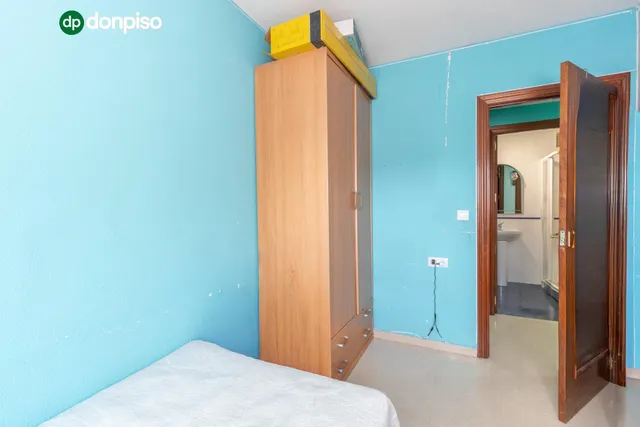 PISO VPO DE CUATRO DORMITORIOS CON GARAJE EN PADRE CLARET — 12