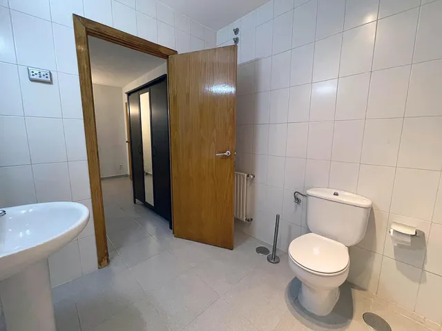 ¡ESTUDIANTES! HABITACIONCON BAÑO PRIVADO EN CHALET A COMPARTIR EN VILLANUEVA DE LA CAÑADA — 9