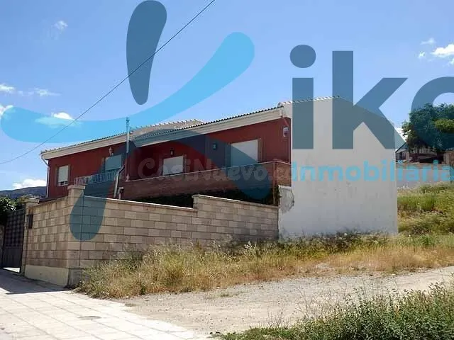 Venta de Casa Unifamiliar en Los Villares, Jaén. ACTIVO INMOBILIARIO SIN POSESIÓN
