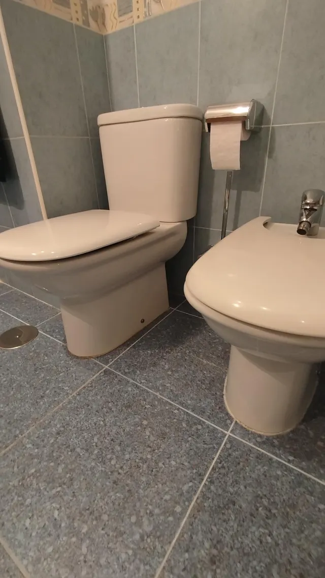 AVC INMOBILIARIO VENDE PISO — 25