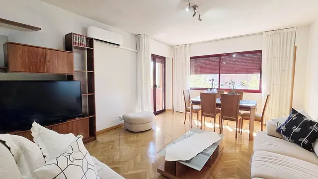 ¡en venta! piso con terraza acristalada, plaza de garaje y trastero en Boadilla del Monte — 2