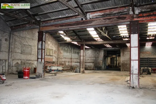 Nave industrial en venta a 13 km de Mollerussa. - foto 3