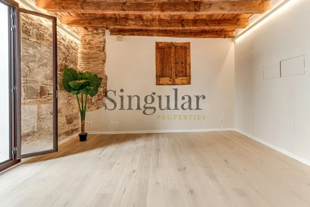 Piso reformado a estrenar en el Barrio Gótico de Barcelona — 2