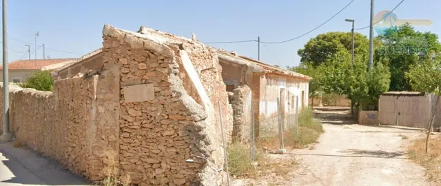 CASA DE CAMPO INDEPENDIENTE A REFORMAR EN CUEVAS DEL REYLLO,