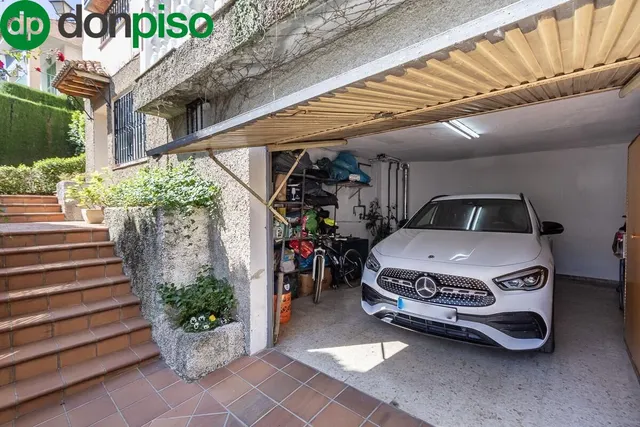 Chalet en Pinos Genil — 35