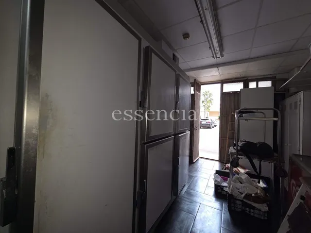 ️ ALQUILER DE RESTAURANTE EN 2ª LÍNEA DE PLAYA DE MIRAMAR — 13