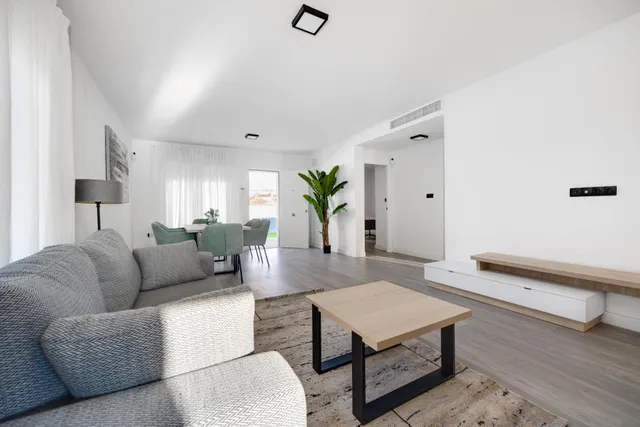 Magnifico chalet totalmente reformado con piscina propia, ideal para familias — 12