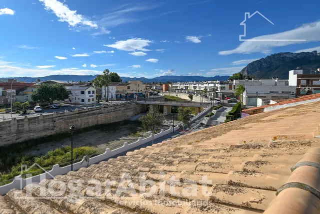 Amplio exterior y luminoso con terraza — 21