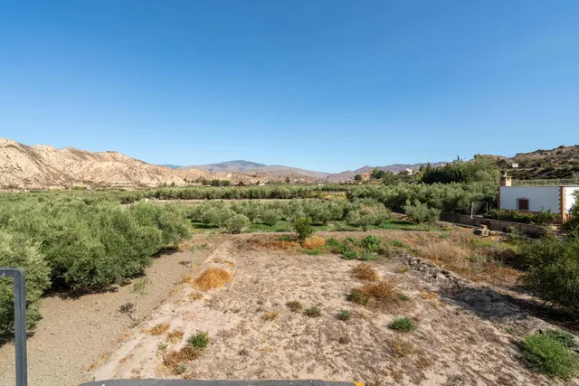 Terreno con Cortijo en Alsodux — 23