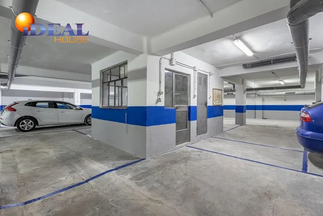PARKING DE 30 PLAZAS EN PLENO CENTRO DE GRANADA — 14