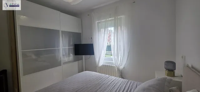 UNA VIVIENDA PARA ENTRAR, SENTIRTE EN CASA Y DISFRUTAR — 13