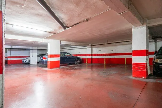 3 plazas de garaje juntas en calle Pedro Antonio de Alarcón — 5