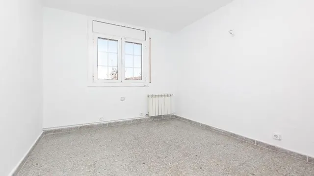 PISO EN VENTA CON INQUILINO - EL PRAT DE LLOBREGAT — 12