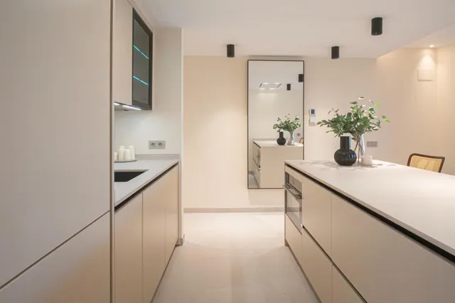 PISO TOTALMENTE REFORMADO EN LA MEJOR ZONA DE MÁLAGA — 26