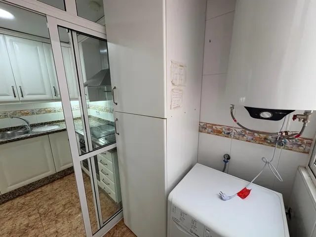 4 habitaciones y ascensor junto a la Avenida del Aeropuerto — 12