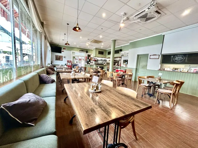 Local comercial 109m² en venta - Villamartin — 9