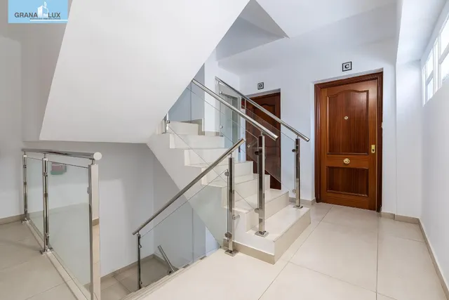 PISO EN ZONA SANDERS — 33