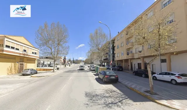 Venta local comercial en Torredonjimeno (Jaén) - foto 2