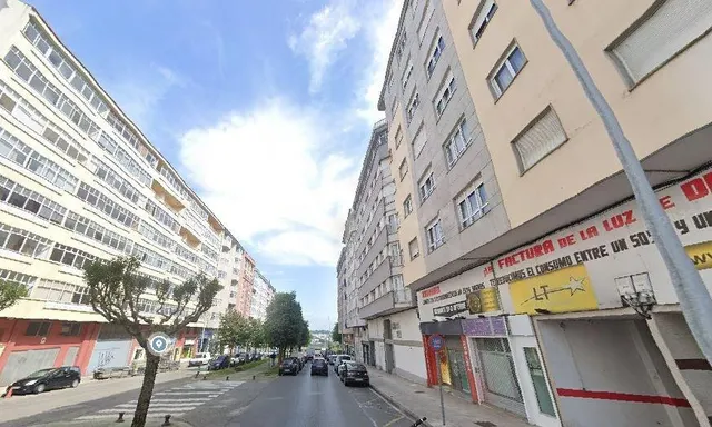 SE VENDE local comercial OKUPA en C DAS FONTIÑAS 201 de Lug - foto 3