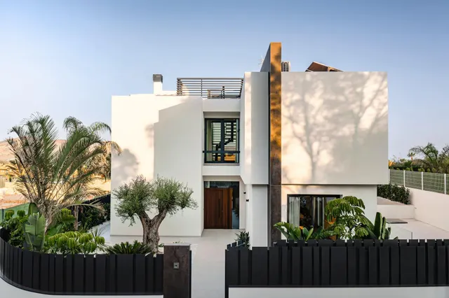 Villa 4 habitaciones 342m² en venta - San rafael — 32