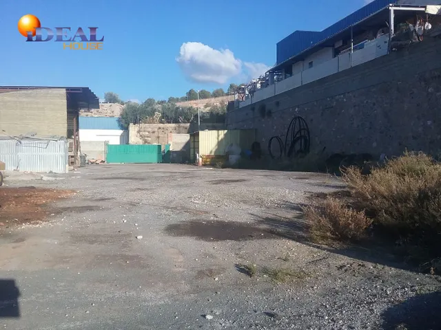 SOLAR INDUSTRIAL EN LAS CANTERAS, BARRIO DE MONACHIL — 6