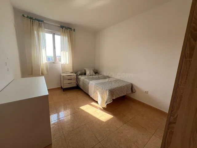 ¡habitaciones DE ALQUILER A 5 MIN DE RENFE! — 3
