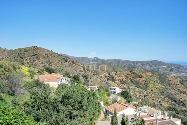 CASA CON ENCANTO PARA REFORMAR EN LÚJAR (GRANADA) — 38