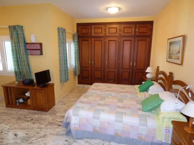 Precioso Chalet en Mijas Costa — 10