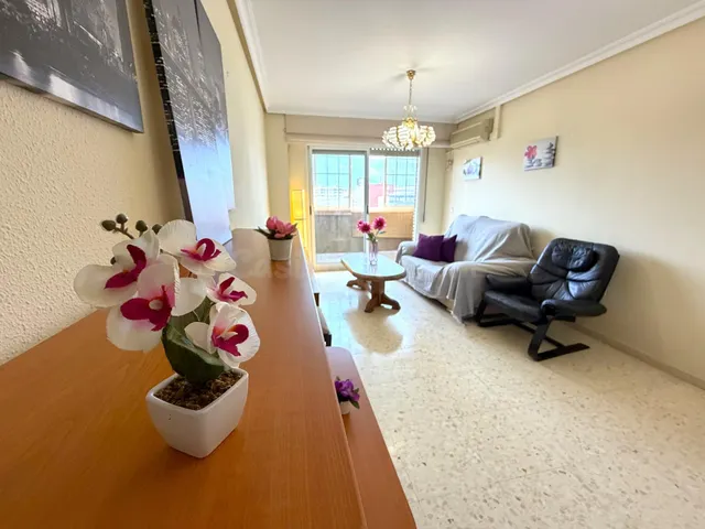 Fantástica vivienda luminosa de tres dormitorios y terraza en San Agustín — 5