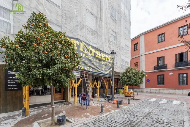 PISO EN PLAZA DE LAS DESCALZAS — 36