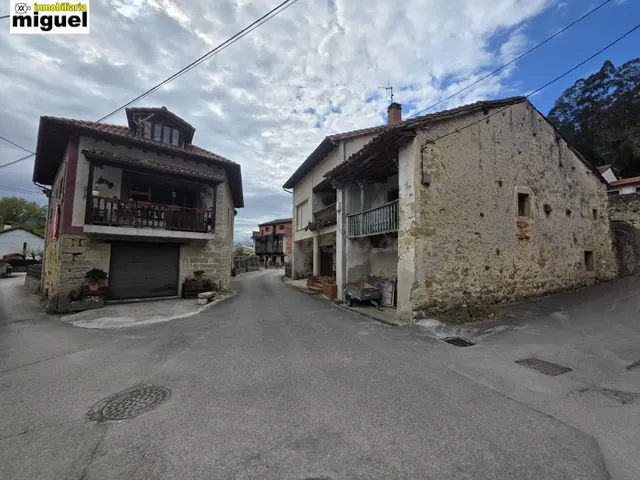 Se vende casa para reformar en Molleda - foto 3