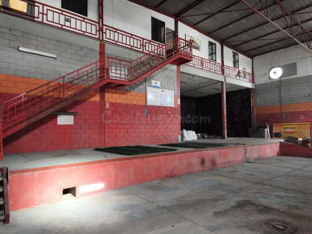 🏭 Nave Industrial de 404 m2 — Excelente Ubicación - foto 4
