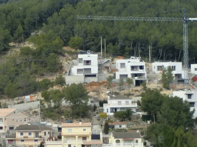 Oportunidad Solar Urbano en Urb. Mas Milà — 13
