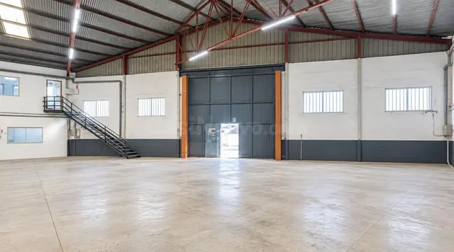 NAVE INDUSTRIAL EN ARCHENA NAVE DE 823 METROS CUADRADOS, EN  - foto 3