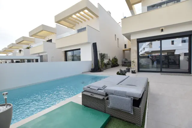 Villa 3 habitaciones 108m² en venta - Costa blanca sur — 45