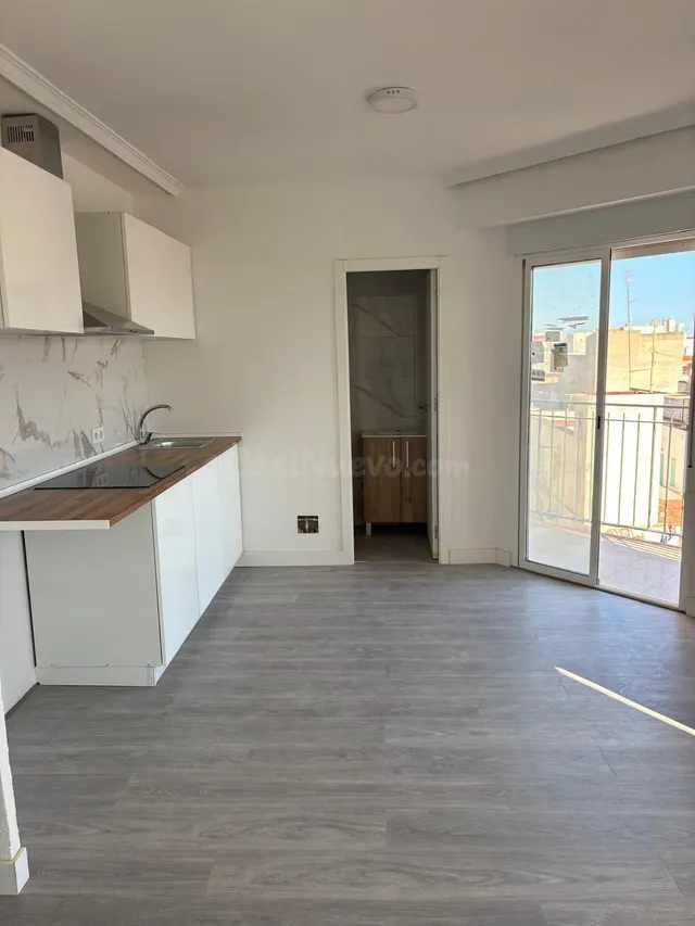 Inmueble con 3 estudios independientes en Santa Pola — 4