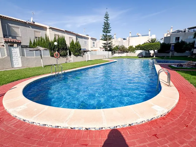¡a la venta! espectacular apartamento de obra nueva con jardín privado en Torrevieja** — 25