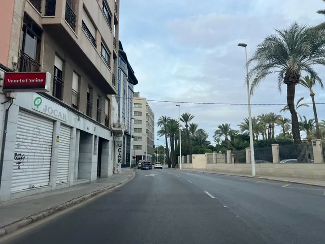 Garaje → Parking en Elche zona Centro. — 10