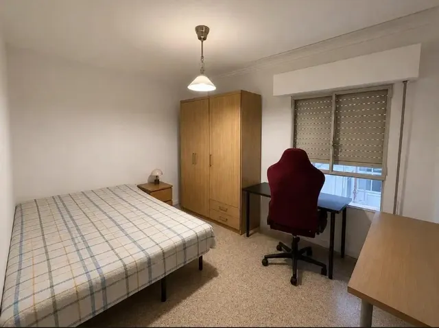 Habitación en Calle Mar Menor Santa María De Gracia — 7