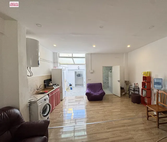 VENTA DE CASA EN BENIFAIO CON ACCESO POR DOS CALLES — 8