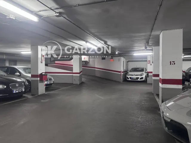 Garaje DOBLE en pleno centro de Almería, junto a La Rambla — 7