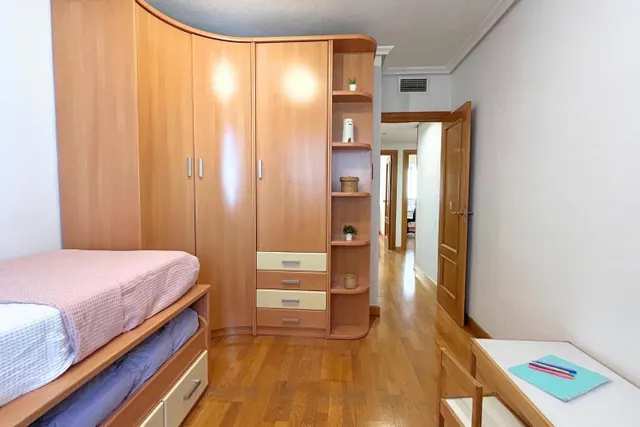 PISO EN VENTA EN LA FLOTA, JUNTO AL JARDÍN DE LAS TRES COPAS — 25